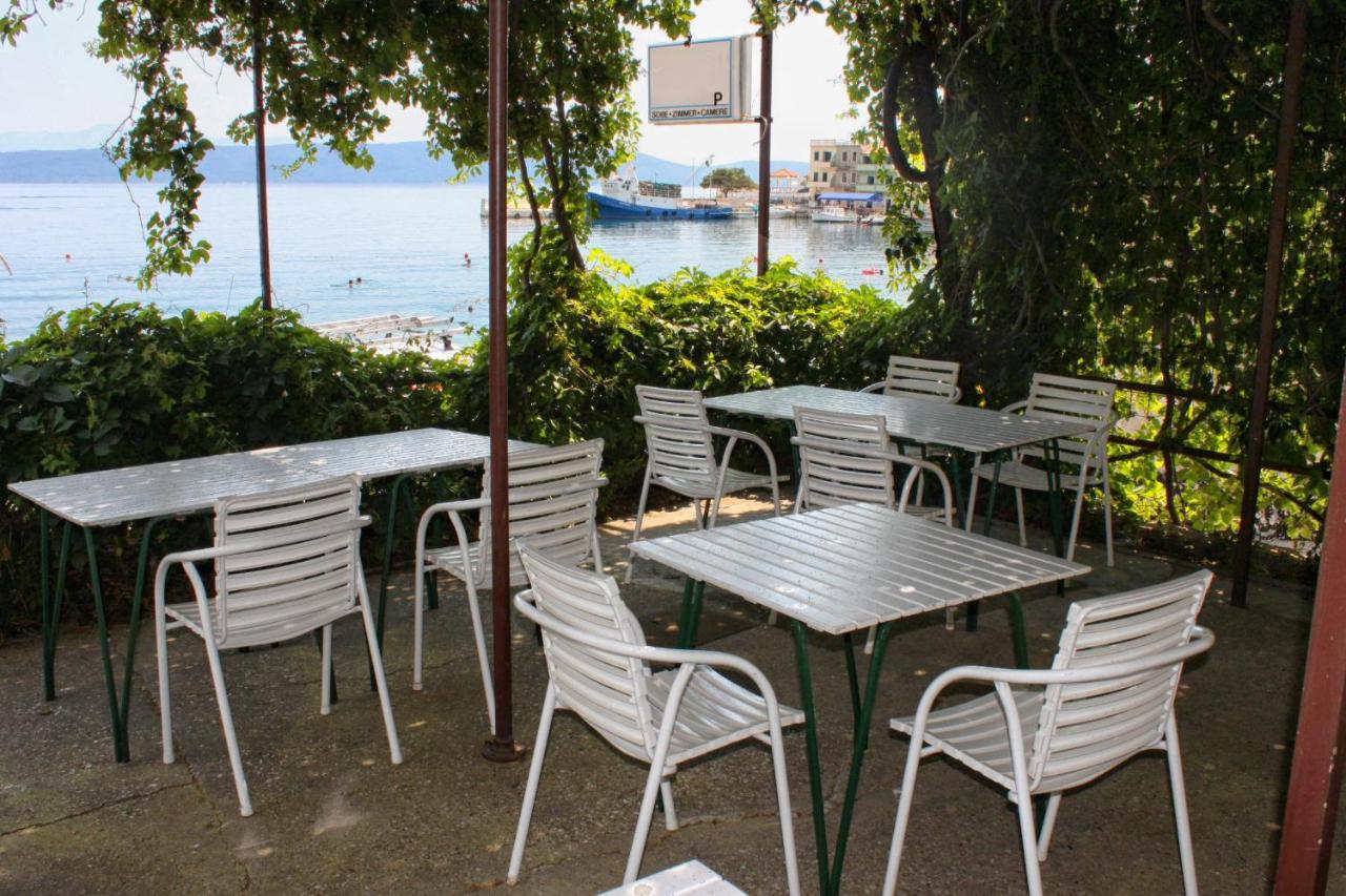 Apartments By The Sea Igrane, Makarska - 6653 Bagian luar foto