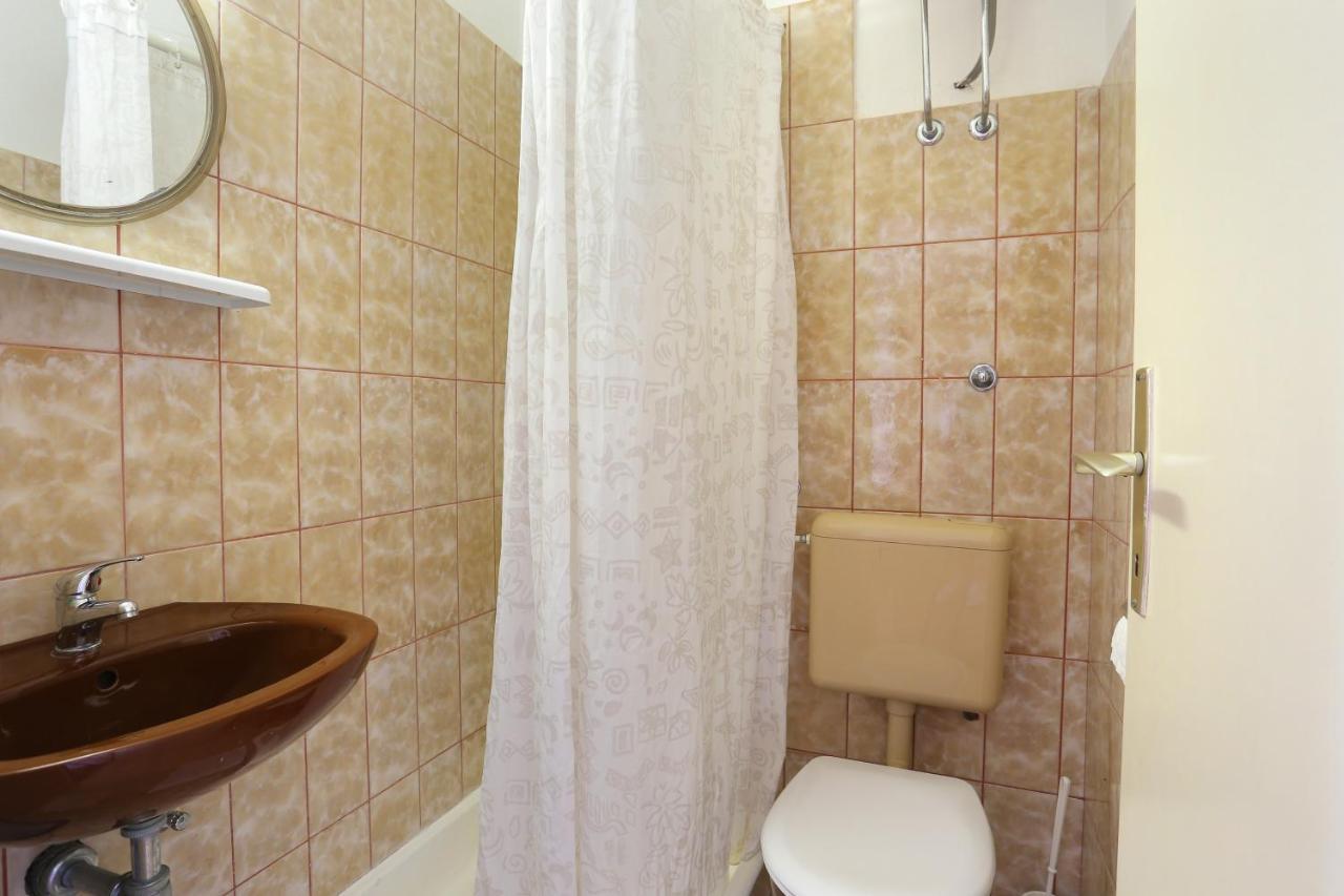 Apartments By The Sea Igrane, Makarska - 6653 Bagian luar foto