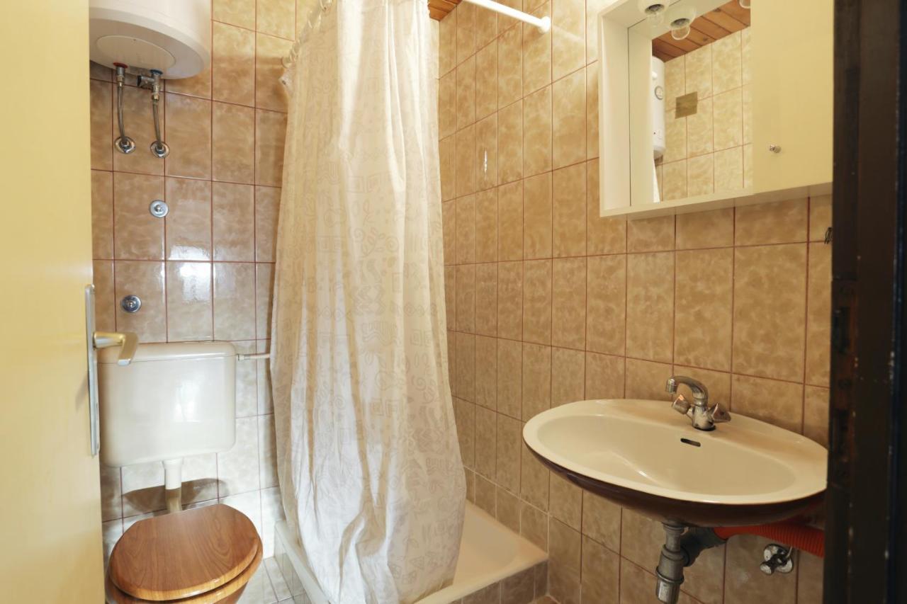 Apartments By The Sea Igrane, Makarska - 6653 Bagian luar foto