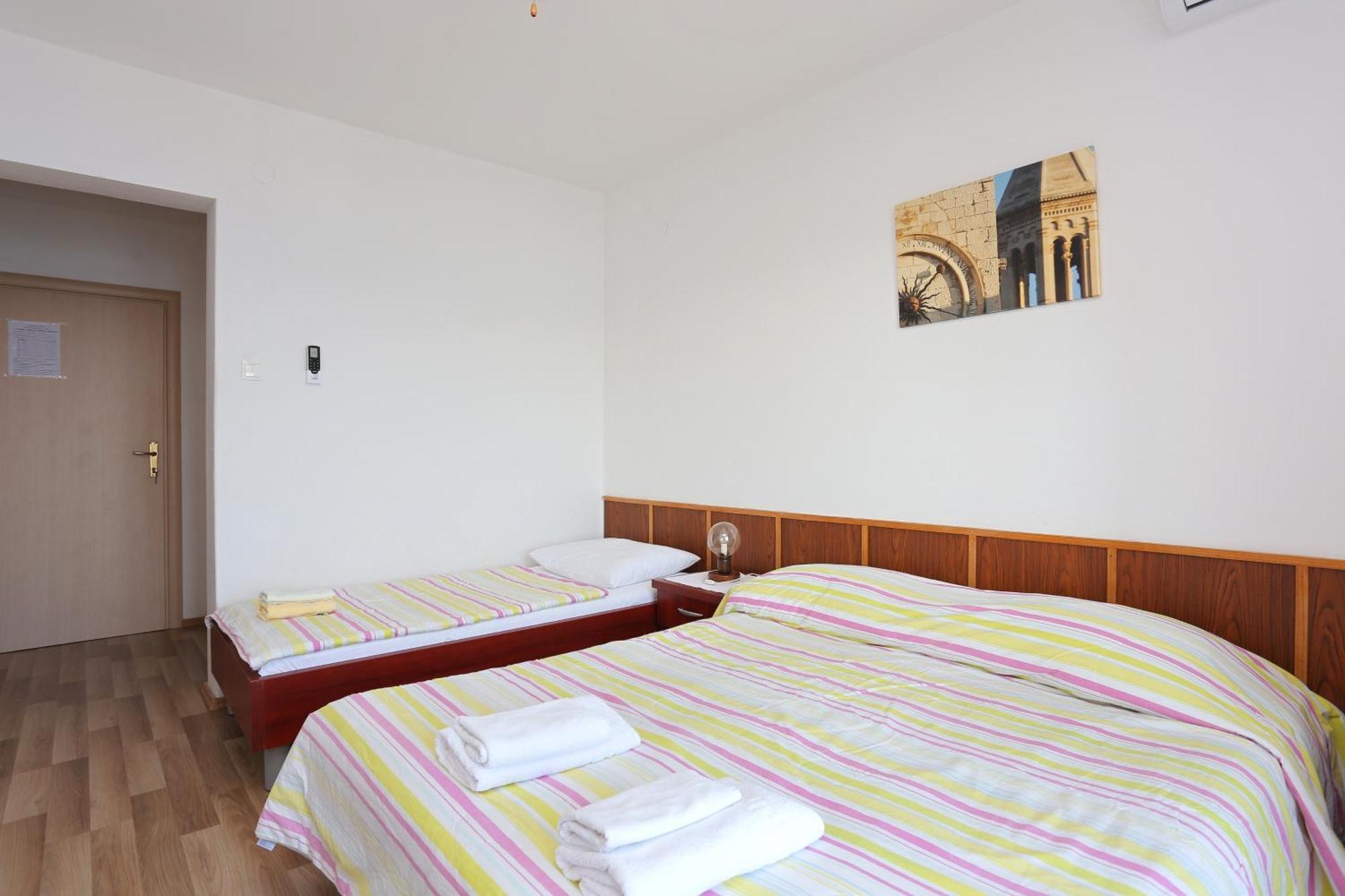 Apartments By The Sea Igrane, Makarska - 6653 Ruang foto
